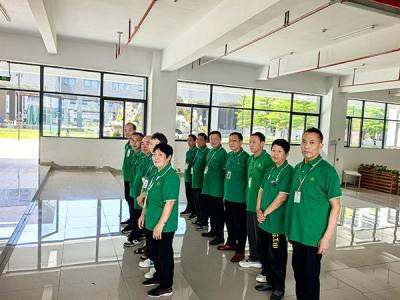 東莞駐點清（qīng）潔玻璃幕牆的清洗方法有哪些？