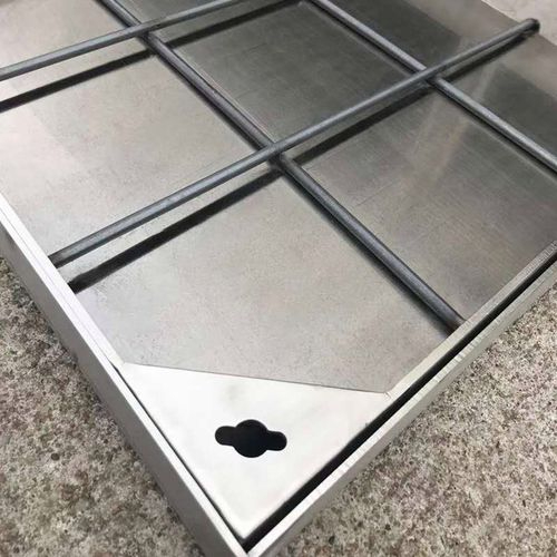 隱藏（cáng）式不鏽鋼井蓋板